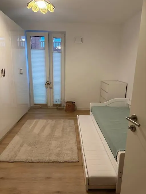 Neubauwohnung, 5 Minuten Zur Messe Hanóver 0*,  Alemania